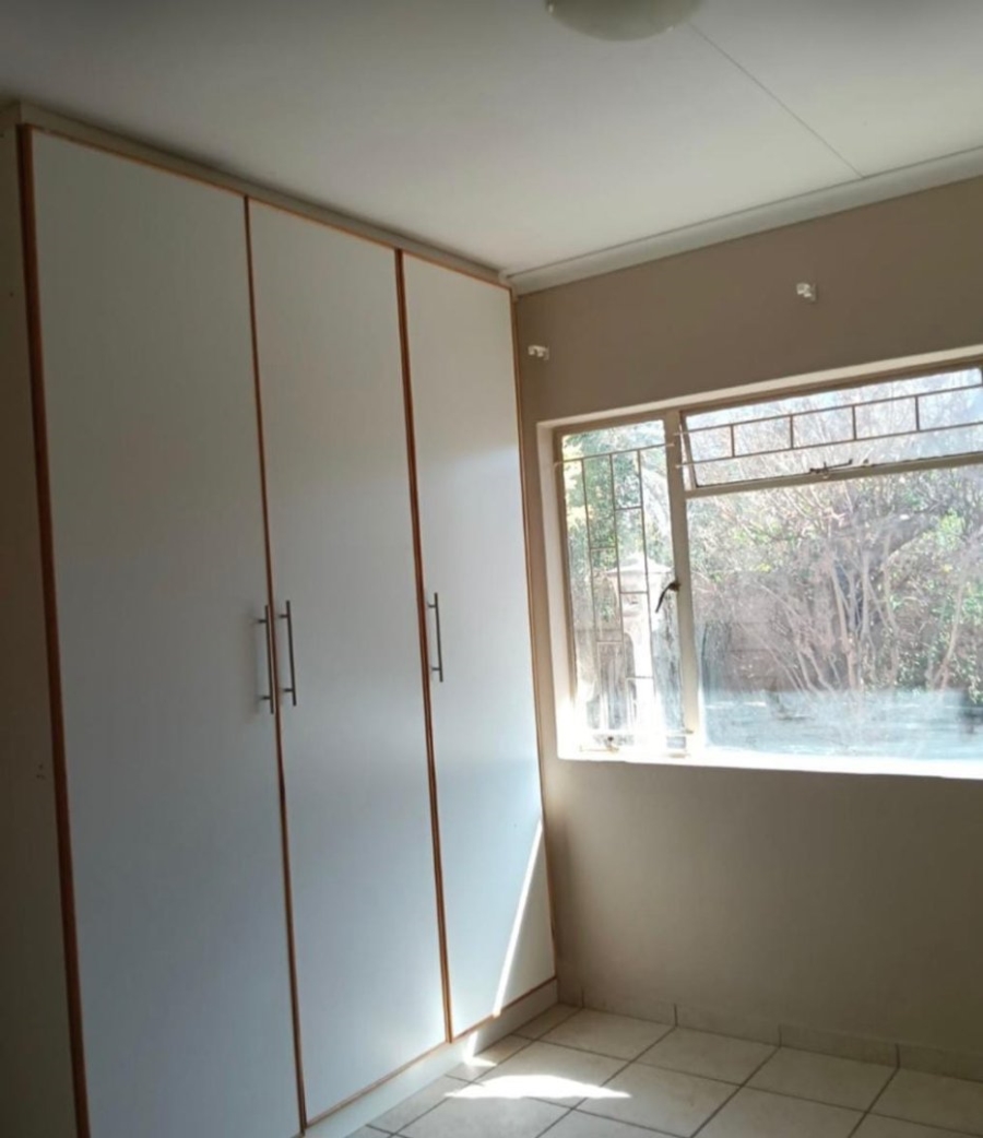 10 Bedroom Property for Sale in Orkney North West